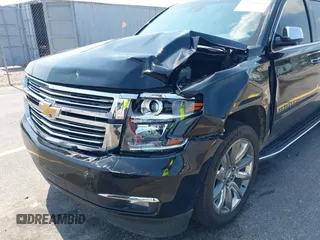 2019 Chevrolet Suburban LT with VIN 1GNSCJKC5KR304766, listed as a IAAI auction lot 42410264 with 105,171 mi miles and . Bid and sale history available at DreamBid. Image 6.