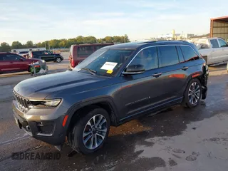 2023 Jeep Grand Cherokee Overland with VIN 1C4RJHDGXP8864365, listed as a IAAI auction lot 40502141 with 3,911 mi miles and . Bid and sale history available at DreamBid. Image 19.