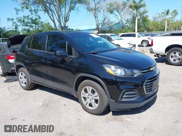 2019 Chevrolet Trax LS with VIN 3GNCJKSBXKL164776, listed as a IAAI auction lot 42064236 with 117,111 mi miles. Bid and sale history available at carsss.com. Image 1.