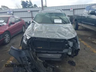 2024 GMC Terrain SLE z VIN 3GKALMEG7RL190649, wystawiony jako IAAI lot #41952934 z przebiegiem 20 473 mil mil oraz . Historia ofert i sprzedaży dostępna na DreamBid. Obrazek 12.