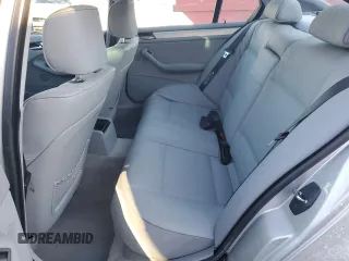 2001 BMW 3 Series 330i with VIN WBAAV53461FJ71784, listed as a Copart auction lot 46325815 with 59,714 mi miles and Salvage Title. Bid and sale history available at carsss.com. Image 10.