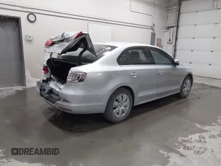 2013 Volkswagen Jetta SE with VIN 3VWDP7AJ9DM428243, listed as a IAAI auction lot 41958029 with 87,761 mi miles and . Bid and sale history available at DreamBid. Image 4.