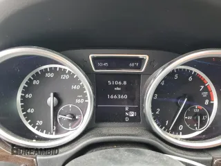 2012 Mercedes-Benz M ML 350 with VIN 4JGDA5HBXCA018064, listed as a Copart auction lot 55230025 with 166,360 mi miles and Clean Title. Bid and sale history available at carsss.com. Image 9.