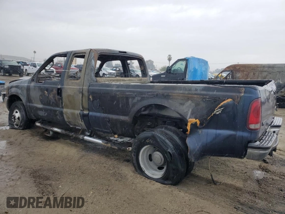 2003 Ford F-350 XL с VIN 1FTWX33P43EC13685, выставлен на аукционе Copart как лот 84529704 с пробегом Не указан миль и На запчасти • Non repairable. История ставок и продаж доступна на DreamBid. Изображение 2.