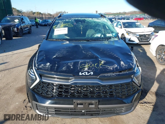2024 Kia Sportage X-Line with VIN 5XYK6CDF0RG191997, listed as a IAAI auction lot 41612341 with 5,833 mi miles and . Bid and sale history available at carsss.com. Image 11.