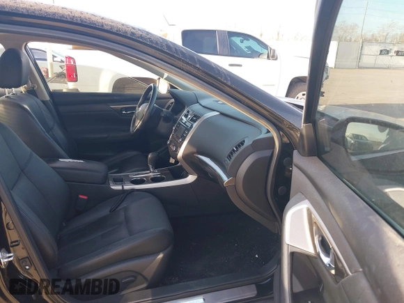 2015 Nissan Altima SL with VIN 1N4AL3AP3FN339653, listed as a IAAI auction lot 41813072 with 42,872 mi miles and . Bid and sale history available at DreamBid. Image 5.