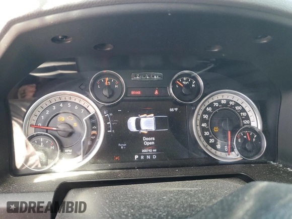 2016 Ram 1500 Big Horn with VIN 3C6RR7LT1GG194613, listed as a Copart auction lot 57840545 with 200,742 mi miles and Salvage title. Bid and sale history available at DreamBid. Image 9.