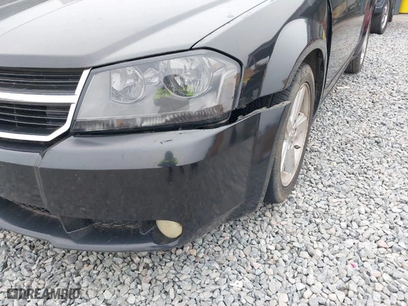 2008 Dodge Avenger SXT with VIN 1B3LC56R08N578137, listed as a IAAI auction lot 41110850 with 205,108 mi miles. Bid and sale history available at carsss.com. Image 13.