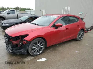 2018 Mazda 3 Touring z VIN 3MZBN1L39JM260754, wystawiony jako Copart lot #58514675 z przebiegiem 62 946 mil mil oraz Czysty tytuł • Clean title. Historia ofert i sprzedaży dostępna na DreamBid. Obrazek 1.