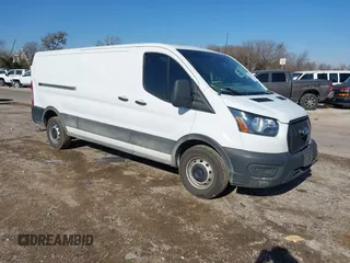 2022 Ford Transit Cargo with VIN 1FTYE1YG3NKA77243, listed as a IAAI auction lot 41231977 with 55,300 mi miles and . Bid and sale history available at DreamBid. Image 1.