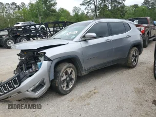 2019 Jeep Compass Limited with VIN 3C4NJCCB9KT664241, listed as a Copart auction lot 50925025 with 132,986 mi miles and Salvage title. Bid and sale history available at DreamBid. Image 1.