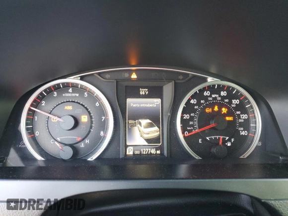 2015 Toyota Camry XLE with VIN 4T1BF1FK9FU883843, listed as a Copart auction lot 52791095 with 127,746 mi miles and Salvage Title. Bid and sale history available at carsss.com. Image 9.