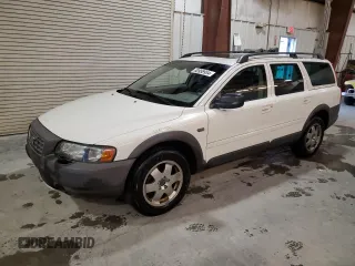 2003 Volvo V70 XC70 z VIN YV1SZ59H831103521, wystawiony jako Copart lot #80958954 z przebiegiem 153 551 mil mil oraz Szkoda całkowita • Salvage title. Historia ofert i sprzedaży dostępna na DreamBid. Obrazek 1.
