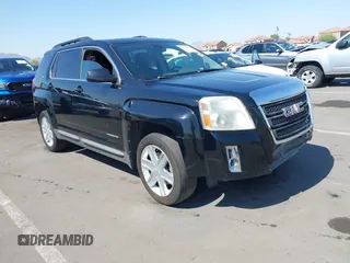 2011 GMC Terrain SLT-1 z VIN 2CTALUEC5B6320094, wystawiony jako IAAI lot #42381225 z przebiegiem 148 118 mil mil oraz . Historia ofert i sprzedaży dostępna na DreamBid. Obrazek 1.