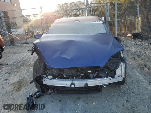 2022 Tesla Model X with VIN 7SAXCDE59NF358968, listed as a Copart auction lot 45954875 with Not Provided miles and Salvage Title. Bid and sale history available at DreamBid. Image 5.