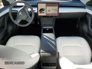 2022 Tesla Model 3 Long Range z VIN 5YJ3E1EB1NF270328, wystawiony jako Copart lot #48076395 z przebiegiem 45 595 mil mil oraz Szkoda całkowita • Salvage title. Historia ofert i sprzedaży dostępna na DreamBid. Obrazek 8.