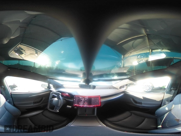 2022 Tesla Model X Plaid z VIN 7SAXCBE60NF351288, wystawiony jako IAAI lot #40847518 z przebiegiem 28 149 mil mil oraz . Historia ofert i sprzedaży dostępna na DreamBid. Obrazek 18.