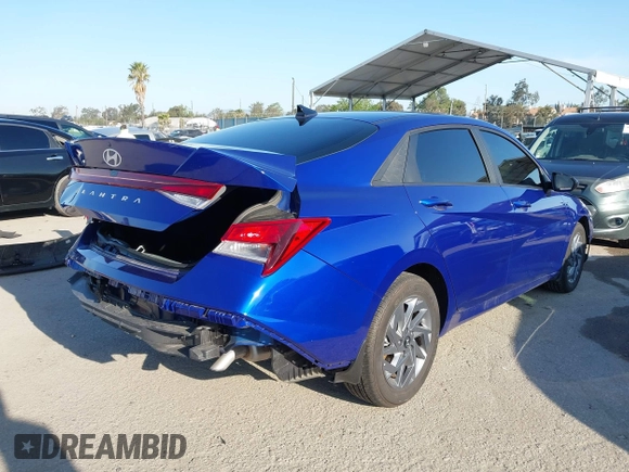 2024 Hyundai Elantra SEL with VIN KMHLM4DGXRU708435, listed as a IAAI auction lot 41966818 with 10,246 mi miles and . Bid and sale history available at DreamBid. Image 4.