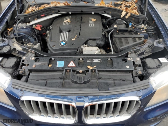 2011 BMW X3 28i with VIN 5UXWX5C5XBL704152, listed as a Copart auction lot 84461004 with 92,300 mi miles and Clean Title. Bid and sale history available at carsss.com. Image 12.