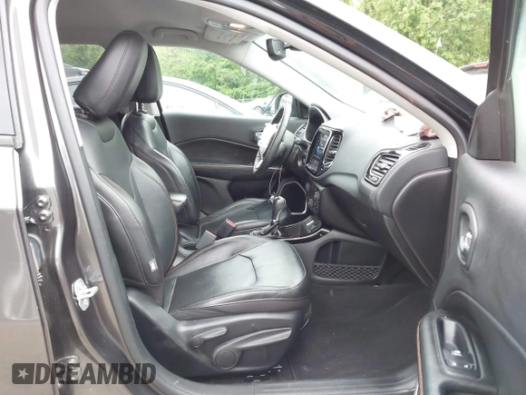 2019 Jeep Compass Limited с VIN 3C4NJCCB7KT777783, выставлен на аукционе IAAI как лот 42172163 с пробегом 68 487 миль миль и . История ставок и продаж доступна на DreamBid. Изображение 5.