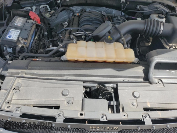2018 Ford F-150 XL with VIN 1FTEW1E5XJFA27140, listed as a Copart auction lot 56948105 with 57,825 mi miles and Clean title. Bid and sale history available at DreamBid. Image 11.