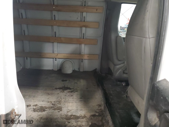 2019 GMC Savana Cargo Van with VIN 1GTW7AFGXK1363256, listed as a Copart auction lot 86720514 with 128,927 mi miles and Salvage Title. Bid and sale history available at carsss.com. Image 11.