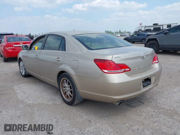 2005 Toyota Avalon XL with VIN 4T1BK36B15U007967, listed as a IAAI auction lot 42060604 with 286,766 mi miles and . Bid and sale history available at DreamBid. Image 3.