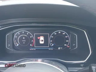 2019 Volkswagen Jetta GLI S z VIN 3VW5T7BU4KM165083, wystawiony jako IAAI lot #40729763 z przebiegiem 75 414 mil mil oraz . Historia ofert i sprzedaży dostępna na DreamBid. Obrazek 7.