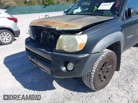 2008 Toyota Tacoma PreRunner with VIN 5TEJU62N98Z519967, listed as a IAAI auction lot 41816871 with 251,519 mi miles. Bid and sale history available at carsss.com. Image 6.