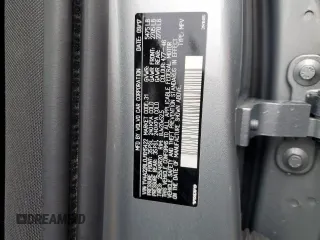 2018 Volvo XC60 Inscription z VIN YV4A22RL0J1015422, wystawiony jako Copart lot #55111925 z przebiegiem 32 254 mil mil oraz Szkoda całkowita • Salvage title. Historia ofert i sprzedaży dostępna na DreamBid. Obrazek 13.