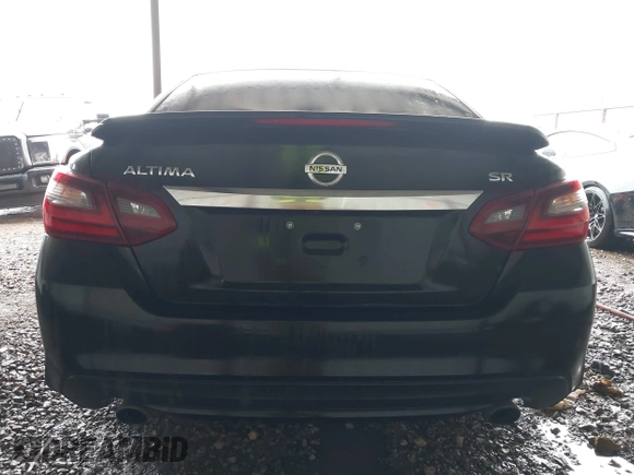 2017 Nissan Altima SL z VIN 1N4AL3AP5HC298778, wystawiony jako IAAI lot #42316000 z przebiegiem 145 566 mil mil oraz . Historia ofert i sprzedaży dostępna na DreamBid. Obrazek 17.