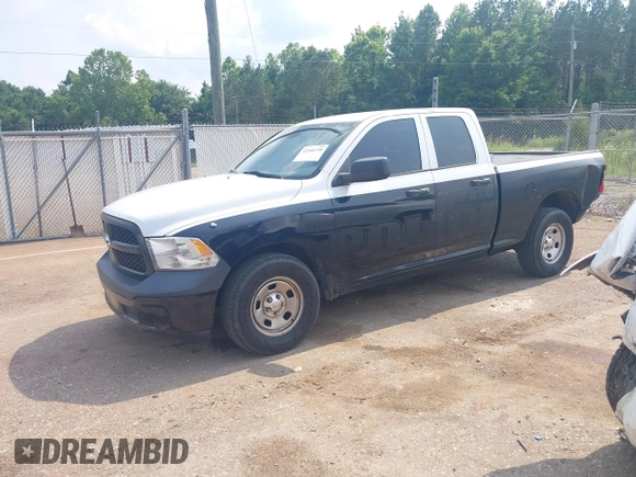 2015 Ram 1500 Express z VIN 1C6RR6FT4FS554650, wystawiony jako IAAI lot #42366158 z przebiegiem 216 857 mil mil oraz . Historia ofert i sprzedaży dostępna na DreamBid. Obrazek 19.