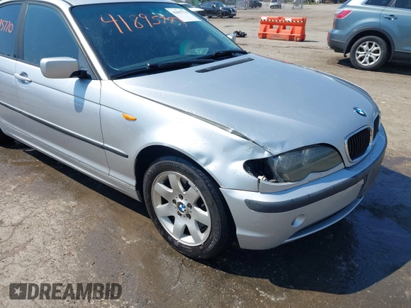2002 BMW 3 Series 325xi with VIN WBAEU33442PF68210, listed as a IAAI auction lot 41895770 with 218,115 mi miles and . Bid and sale history available at DreamBid. Image 6.