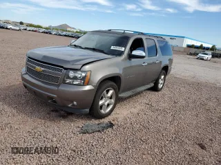2013 Chevrolet Suburban LS with VIN 1GNSCHE02DR178623, listed as a Copart auction lot 54065035 with 238,990 mi miles and Clean Title. Bid and sale history available at carsss.com. Image 1.