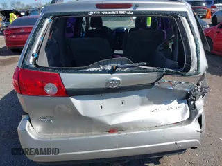 2006 Toyota Sienna CE with VIN 5TDZA23C36S419262, listed as a IAAI auction lot 42042520 with 202,686 mi miles. Bid and sale history available at carsss.com. Image 16.