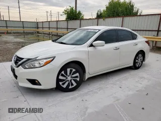 2017 Nissan Altima SV z VIN 1N4AL3AP9HC140248, wystawiony jako Copart lot #59515895 z przebiegiem 117 755 mil mil oraz Szkoda całkowita • Salvage title. Historia ofert i sprzedaży dostępna na DreamBid. Obrazek 1.