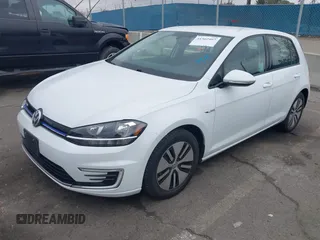 2019 Volkswagen Golf SE z VIN WVWKR7AU6KW910647, wystawiony jako IAAI lot #41502997 z przebiegiem 20 649 mil mil oraz . Historia ofert i sprzedaży dostępna na DreamBid. Obrazek 19.