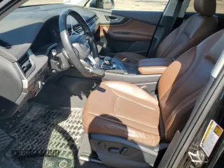 2017 Audi Q7 Premium Plus z VIN WA1LAAF79HD016667, wystawiony jako Copart lot #51255925 z przebiegiem 141 949 mil mil oraz Szkoda całkowita • Salvage title. Historia ofert i sprzedaży dostępna na DreamBid. Obrazek 7.