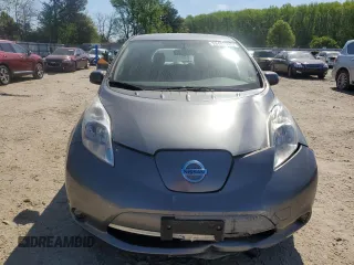 2015 Nissan LEAF SV with VIN 1N4AZ0CP9FC310695, listed as a Copart auction lot 53482025 with 98,125 mi miles and Clean Title. Bid and sale history available at carsss.com. Image 6.