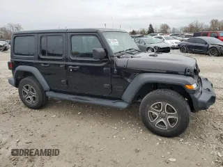2022 Jeep Wrangler Unlimited Sport with VIN 1C4HJXDN4NW144864, listed as a Copart auction lot 81532584 with 34,830 mi miles and Salvage Title. Bid and sale history available at DreamBid. Image 4.