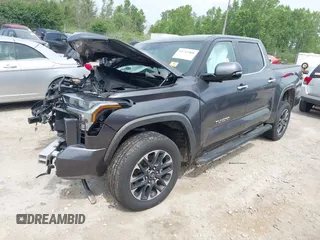 2025 Toyota Tundra Limited with VIN 5TFJA5DB2SX257293, listed as a IAAI auction lot 42742408 with 7,629 mi miles and . Bid and sale history available at DreamBid. Image 17.