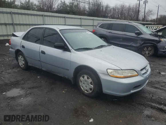 1998 Honda Accord DX z VIN 1HGCF8648WA183639, wystawiony jako Copart lot #49351645 z przebiegiem 89 526 mil mil oraz Nie do naprawy • Non repairable. Historia ofert i sprzedaży dostępna na DreamBid. Obrazek 4.