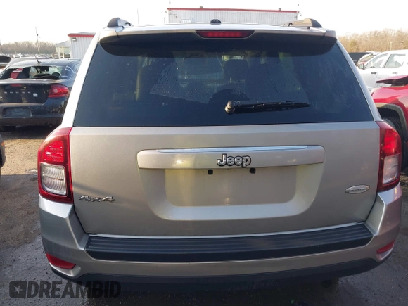 2016 Jeep Compass High Altitude Edition with VIN 1C4NJDEBXGD780502, listed as a IAAI auction lot 41478069 with 160,200 mi miles. Bid and sale history available at carsss.com. Image 17.