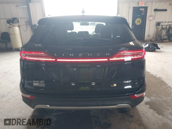 2018 Lincoln MKC Premiere with VIN 5LMCJ1C92JUL19090, listed as a IAAI auction lot 41836181 with 302,120 mi miles and . Bid and sale history available at DreamBid. Image 16.