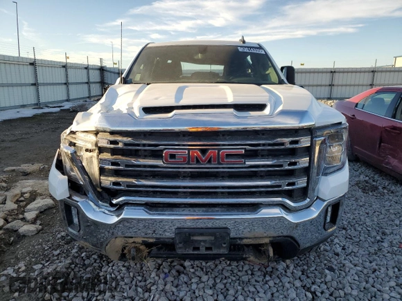 2023 GMC Sierra 2500HD SLE z VIN 1GT49MEY4PF143845, wystawiony jako Copart lot #48403215 z przebiegiem 47 843 mil mil oraz Szkoda całkowita • Salvage title. Historia ofert i sprzedaży dostępna na DreamBid. Obrazek 5.