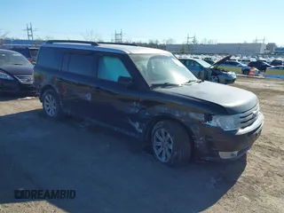 2012 Ford Flex SE with VIN 2FMGK5BC6CBD16174, listed as a IAAI auction lot 41404496 with 102,593 mi miles. Bid and sale history available at carsss.com. Image 1.