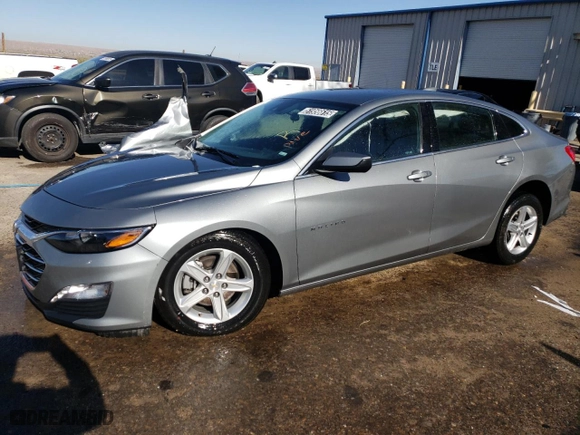 2024 Chevrolet Malibu LT with VIN 1G1ZD5ST1RF142229, listed as a Copart auction lot 51956615 with 31,702 mi miles and Clean Title. Bid and sale history available at carsss.com. Image 1.