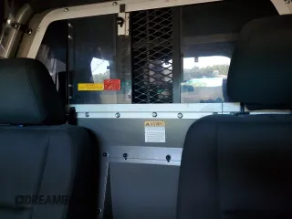 2017 Ford Police Interceptor Utility с VIN 1FM5K8AR2HGA24018, выставлен на аукционе Copart как лот 61193805 с пробегом 98 679 миль миль и Чистый • Clean title. История ставок и продаж доступна на DreamBid. Изображение 10.