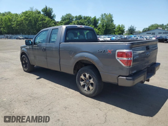2014 Ford F-150 XL z VIN 1FTFX1EF9EFC23487, wystawiony jako Copart lot #61421725 z przebiegiem 195 684 mil mil oraz Czysty tytuł • Clean title. Historia ofert i sprzedaży dostępna na DreamBid. Obrazek 2.