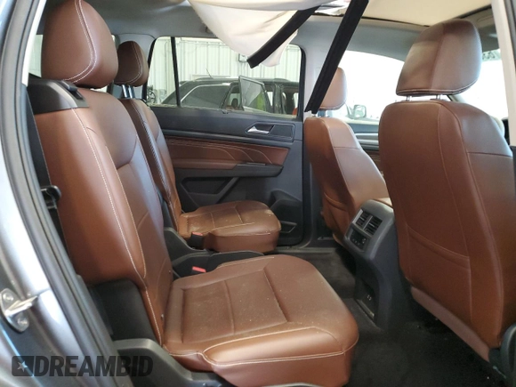 2023 Volkswagen Atlas SEL z VIN 1V2BR2CA3PC508436, wystawiony jako Copart lot #63633784 z przebiegiem 45 428 mil mil oraz Szkoda całkowita • Salvage title. Historia ofert i sprzedaży dostępna na DreamBid. Obrazek 11.